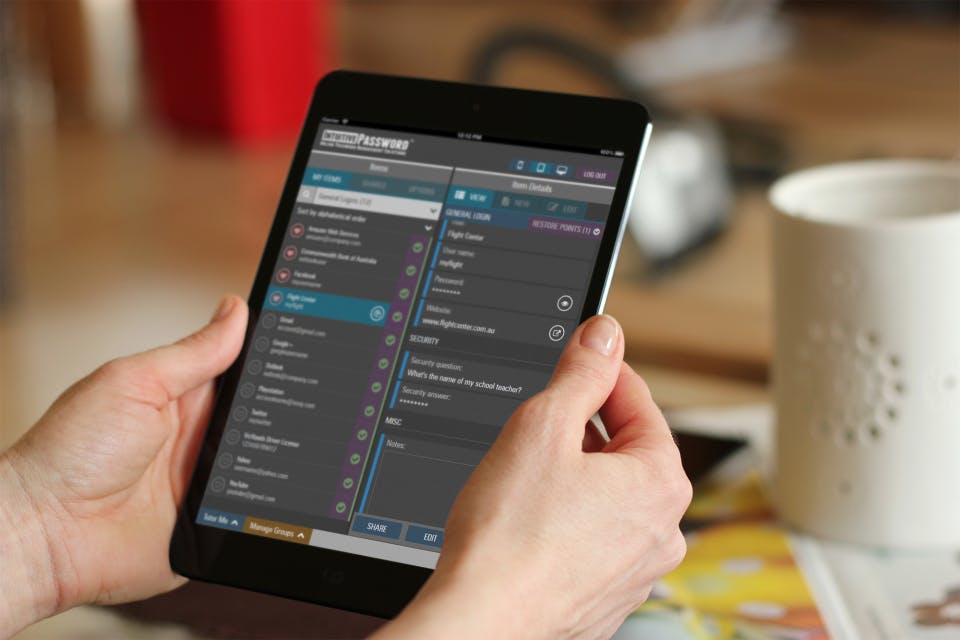 Intuitive Password Manager Screenshot 1
